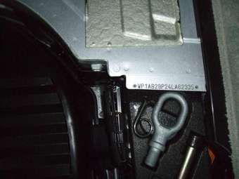 2004 Porsche Cayenne Pics