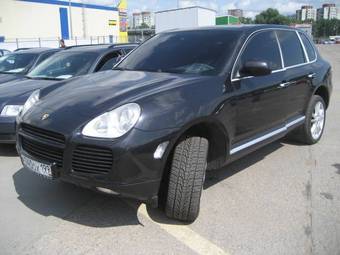 2004 Porsche Cayenne