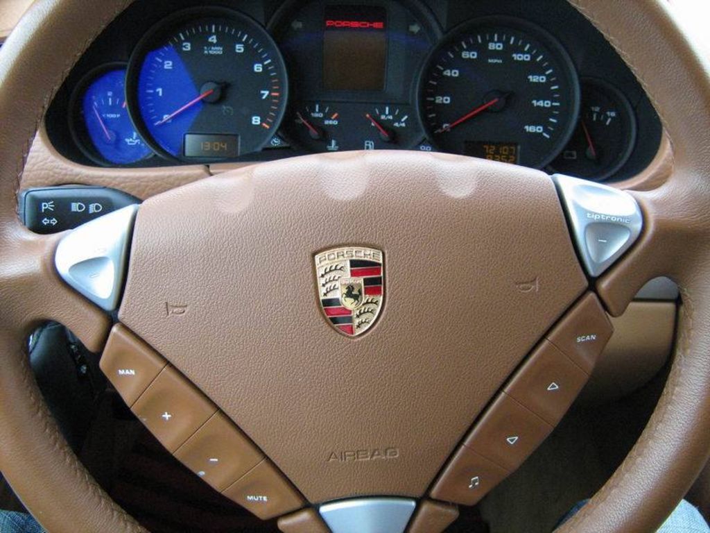2005 Porsche Cayenne