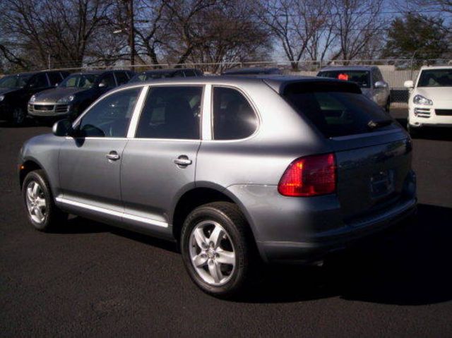 2005 Porsche Cayenne