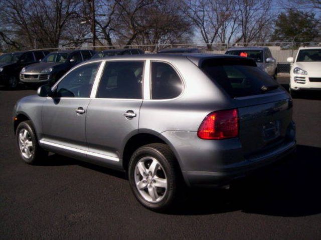 2005 Porsche Cayenne