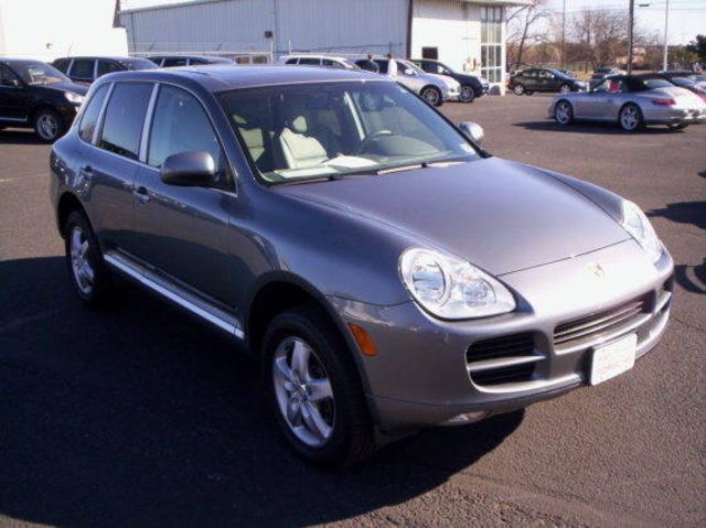 2005 Porsche Cayenne