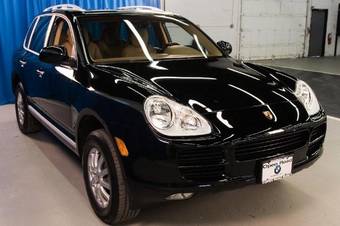 2005 Porsche Cayenne Photos