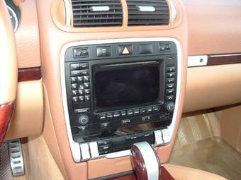 2005 Porsche Cayenne Wallpapers