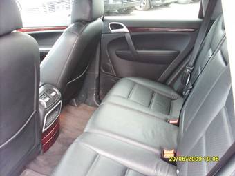 2005 Porsche Cayenne Photos