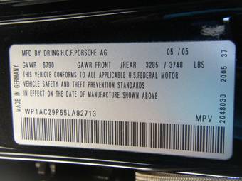 2005 Porsche Cayenne Pictures