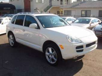2006 Porsche Cayenne Pictures