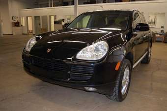 2006 Porsche Cayenne Photos