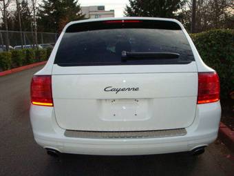 2006 Porsche Cayenne Pictures