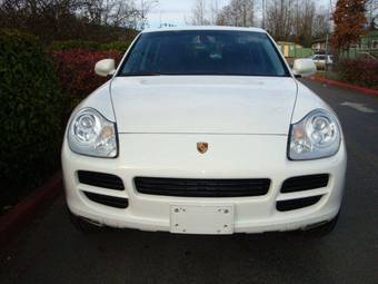 2006 Porsche Cayenne Photos