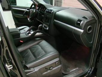 2006 Porsche Cayenne Pictures