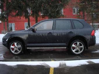 2006 Porsche Cayenne Photos