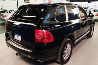 2006 Porsche Cayenne Photos