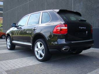 2007 Porsche Cayenne Pictures