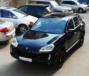 2007 Porsche Cayenne Pictures