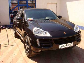 2007 Porsche Cayenne Pictures