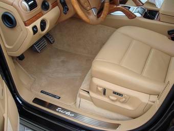 2007 Porsche Cayenne Pics