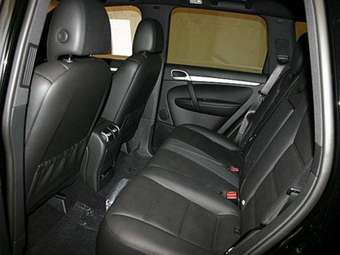 2008 Porsche Cayenne Pictures