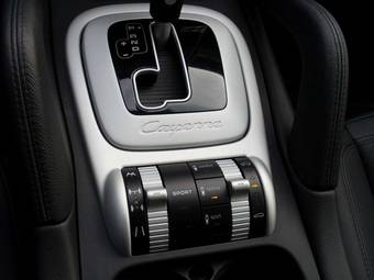 2008 Porsche Cayenne Pics