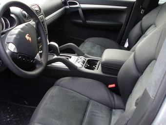 2008 Porsche Cayenne Pictures