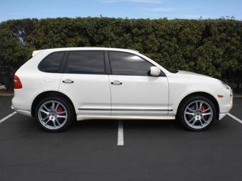 2008 Porsche Cayenne Pictures