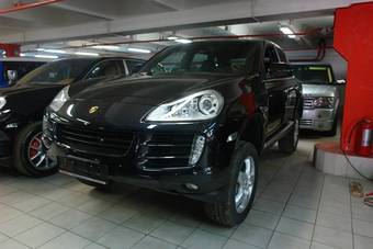 2008 Porsche Cayenne Photos