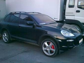 2008 Porsche Cayenne Pictures