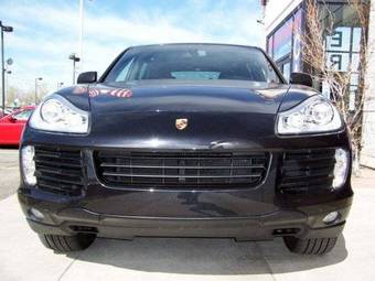 2008 Porsche Cayenne Photos