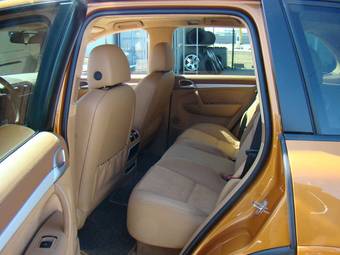 2008 Porsche Cayenne Images