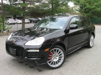 2008 Porsche Cayenne Photos