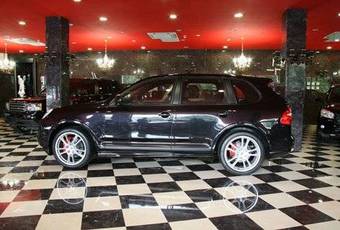2008 Porsche Cayenne Pictures