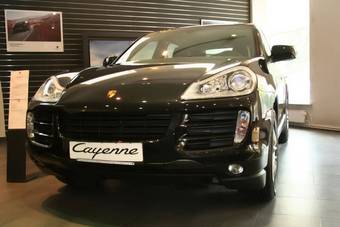 2009 Porsche Cayenne Pictures