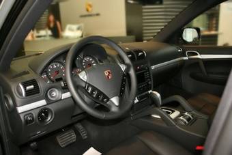 2009 Porsche Cayenne Photos