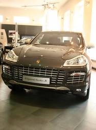 2009 Porsche Cayenne Pictures