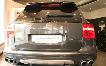 2009 Porsche Cayenne Photos