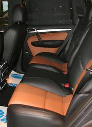 2009 Porsche Cayenne Images