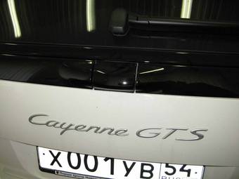 2009 Porsche Cayenne Pictures