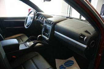 2009 Porsche Cayenne Images