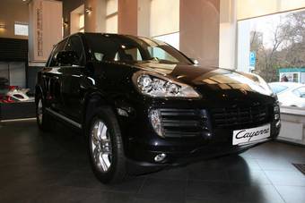 2009 Porsche Cayenne Photos