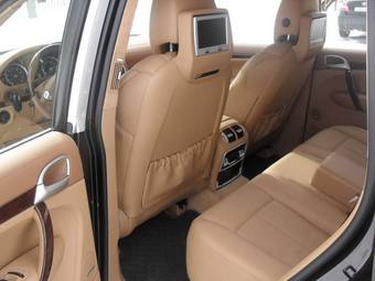 2009 Porsche Cayenne Wallpapers