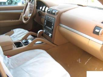 2009 Porsche Cayenne Photos