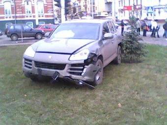 2009 Porsche Cayenne Photos