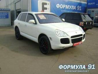 2010 Porsche Cayenne Photos
