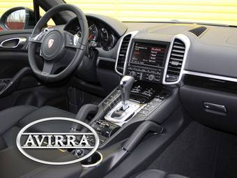 2011 Porsche Cayenne Pictures