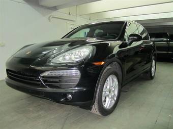 2011 Porsche Cayenne Pictures