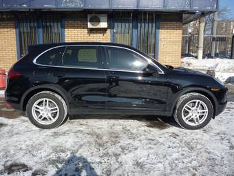 2011 Porsche Cayenne Photos