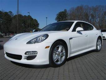 2009 Porsche Panamera Pictures