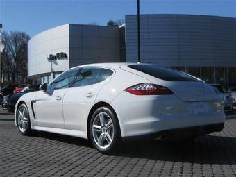 2009 Porsche Panamera Photos