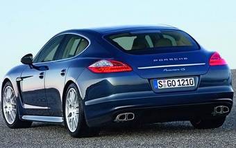 2010 Porsche Panamera Pictures