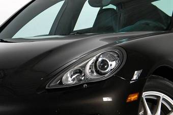 2010 Porsche Panamera Pictures